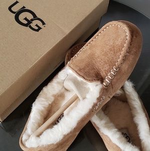 UGG moccasins - "Ansley"